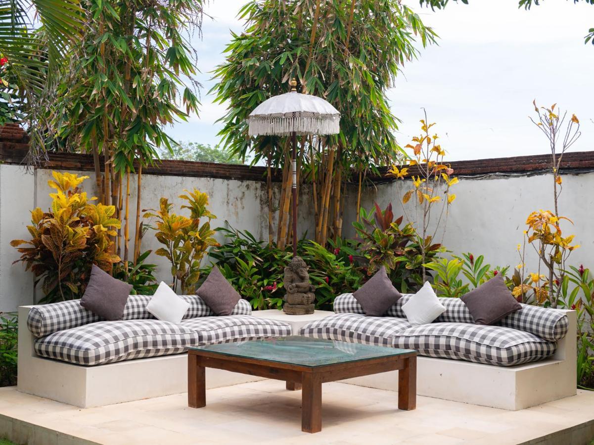Majapahit Beach Villas By Nakula Ketewel Екстер'єр фото