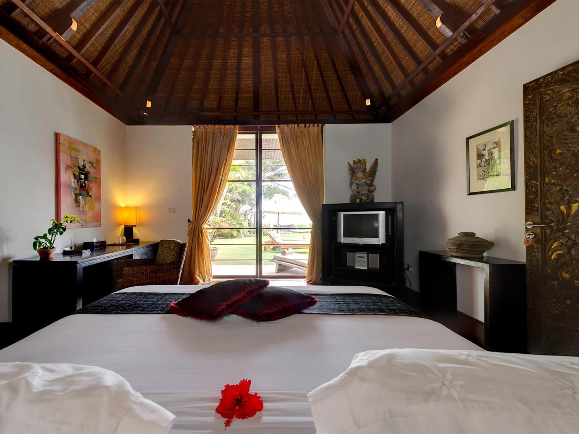 Majapahit Beach Villas By Nakula Ketewel Номер фото