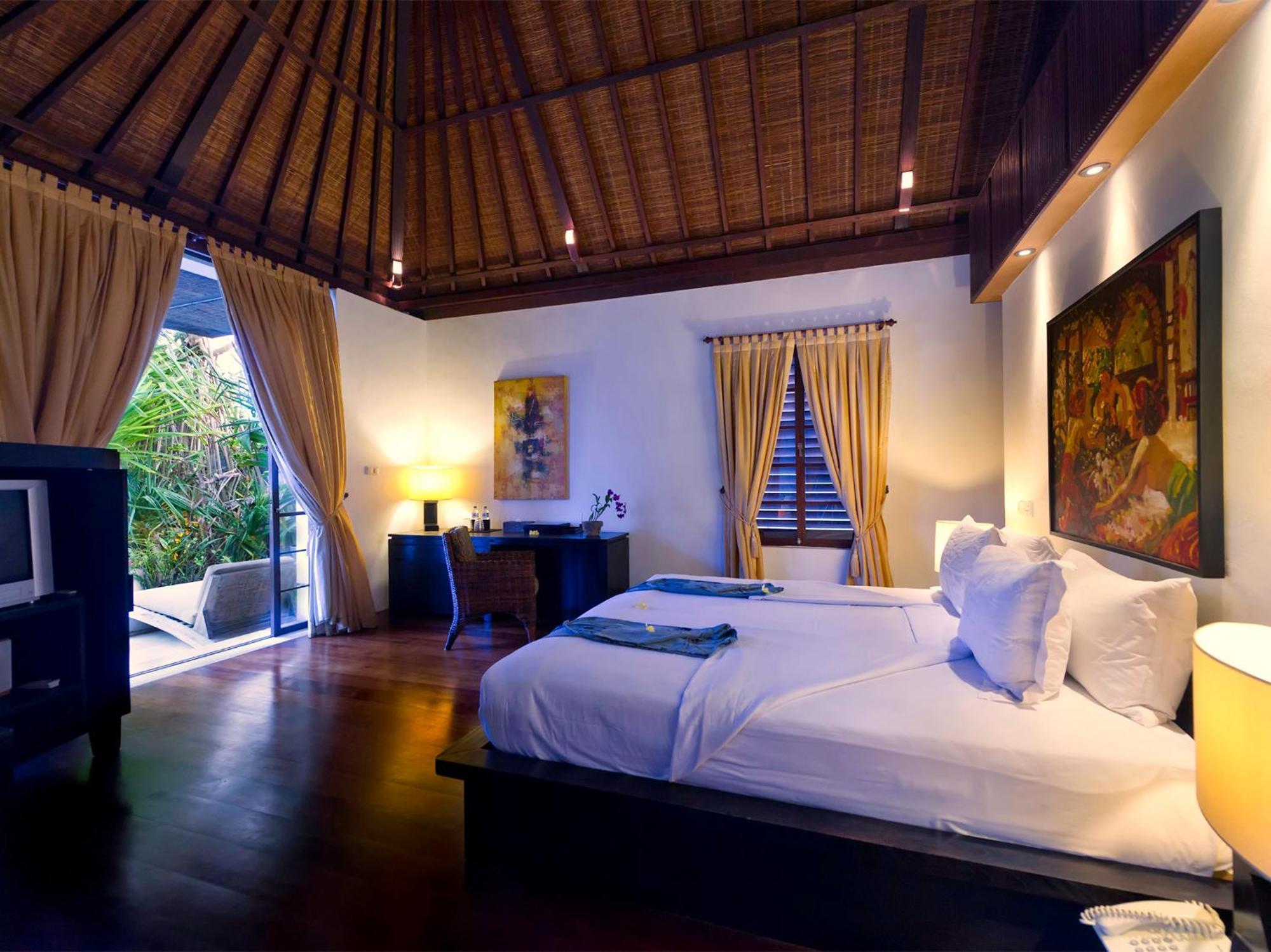Majapahit Beach Villas By Nakula Ketewel Номер фото