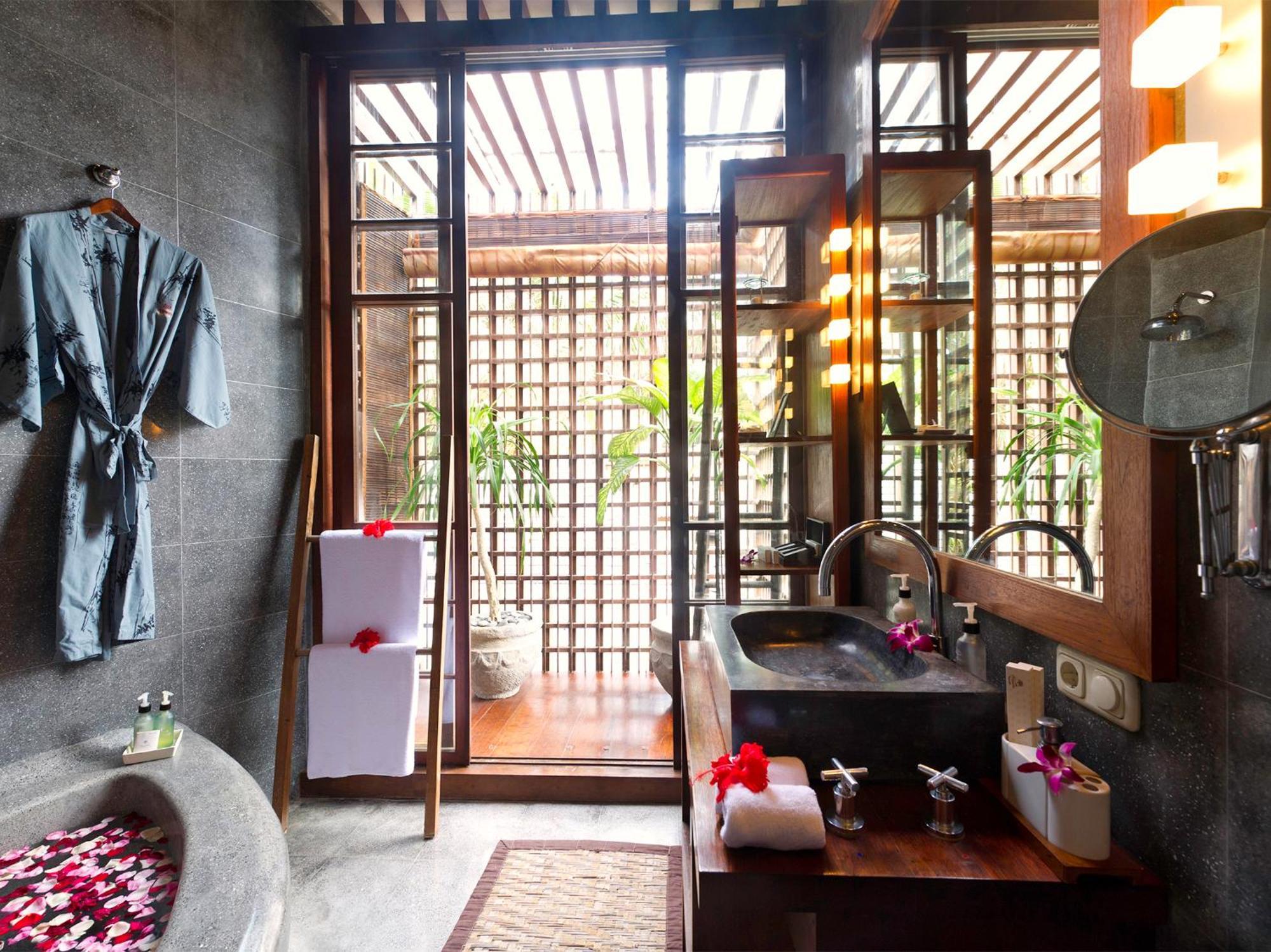 Majapahit Beach Villas By Nakula Ketewel Номер фото