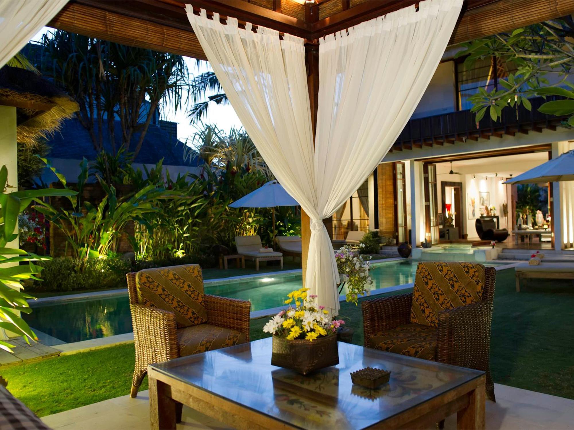 Majapahit Beach Villas By Nakula Ketewel Номер фото